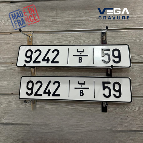 Model 2 International : 2 Plaque 150 dh